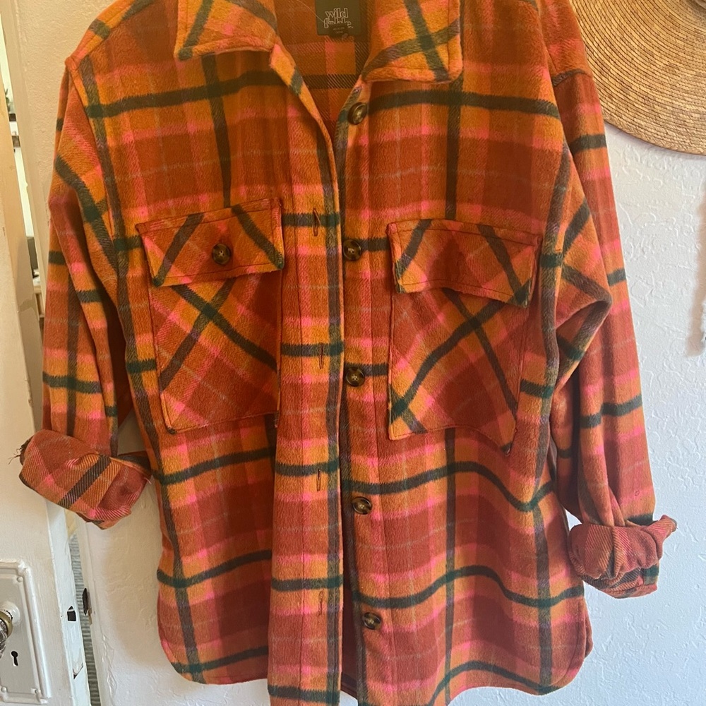 Flannel shacket - Picture 2 of 4